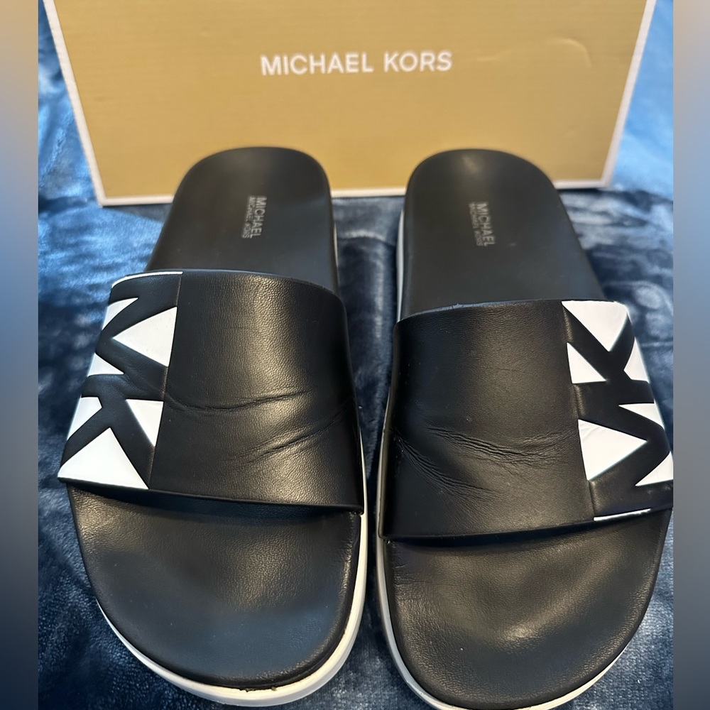 Michael Kors Trixie Slide